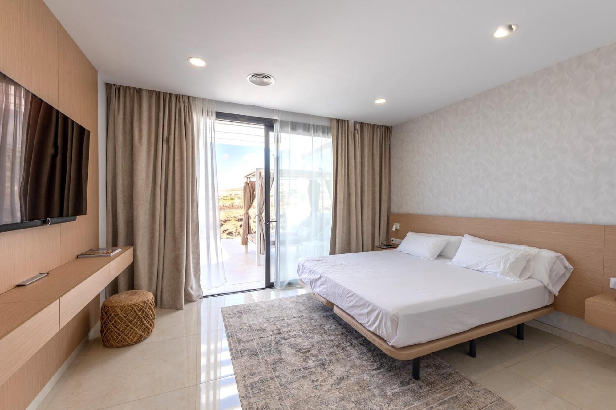 Villa Andrea, Quiet Luxury, Sunset With Sea Views アデヘ エクステリア 写真